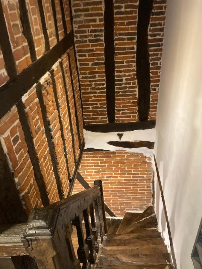 Le Logis De Pelagie Villa นูฟชาเตล-ออง-เบร ภายนอก รูปภาพ